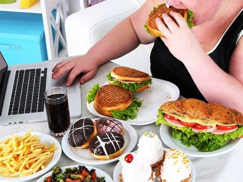 ожирение переедания